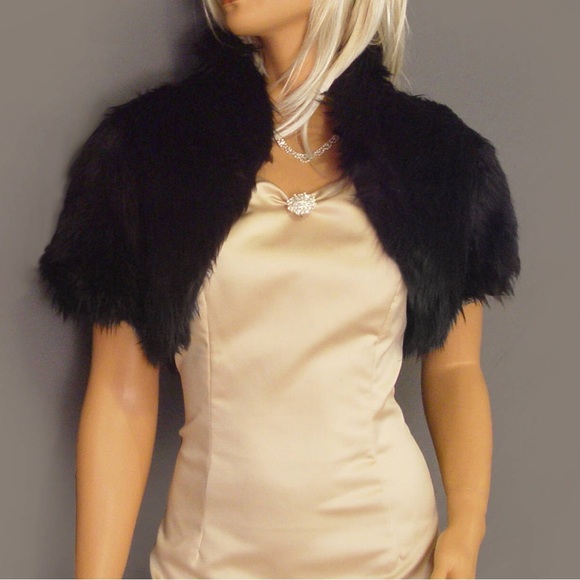Faux fur bolero shrug jacket - Picture 1 of 4